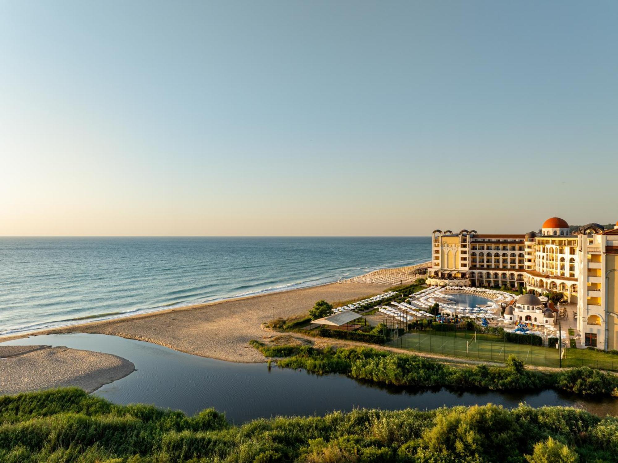 Alua Helios Bay Hotel ออบซอร์ ภายนอก รูปภาพ